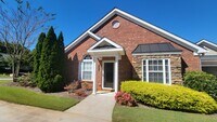 Building Photo - 905 Somerton Pl