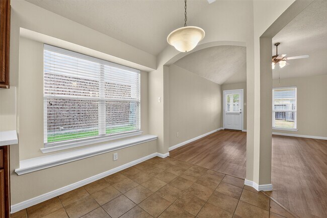 Building Photo - 11714 Bollinger Park Ct