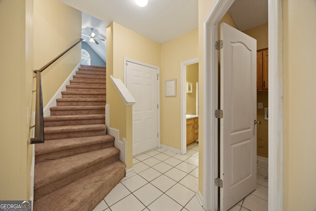 Building Photo - 307 Purple Plum Dr