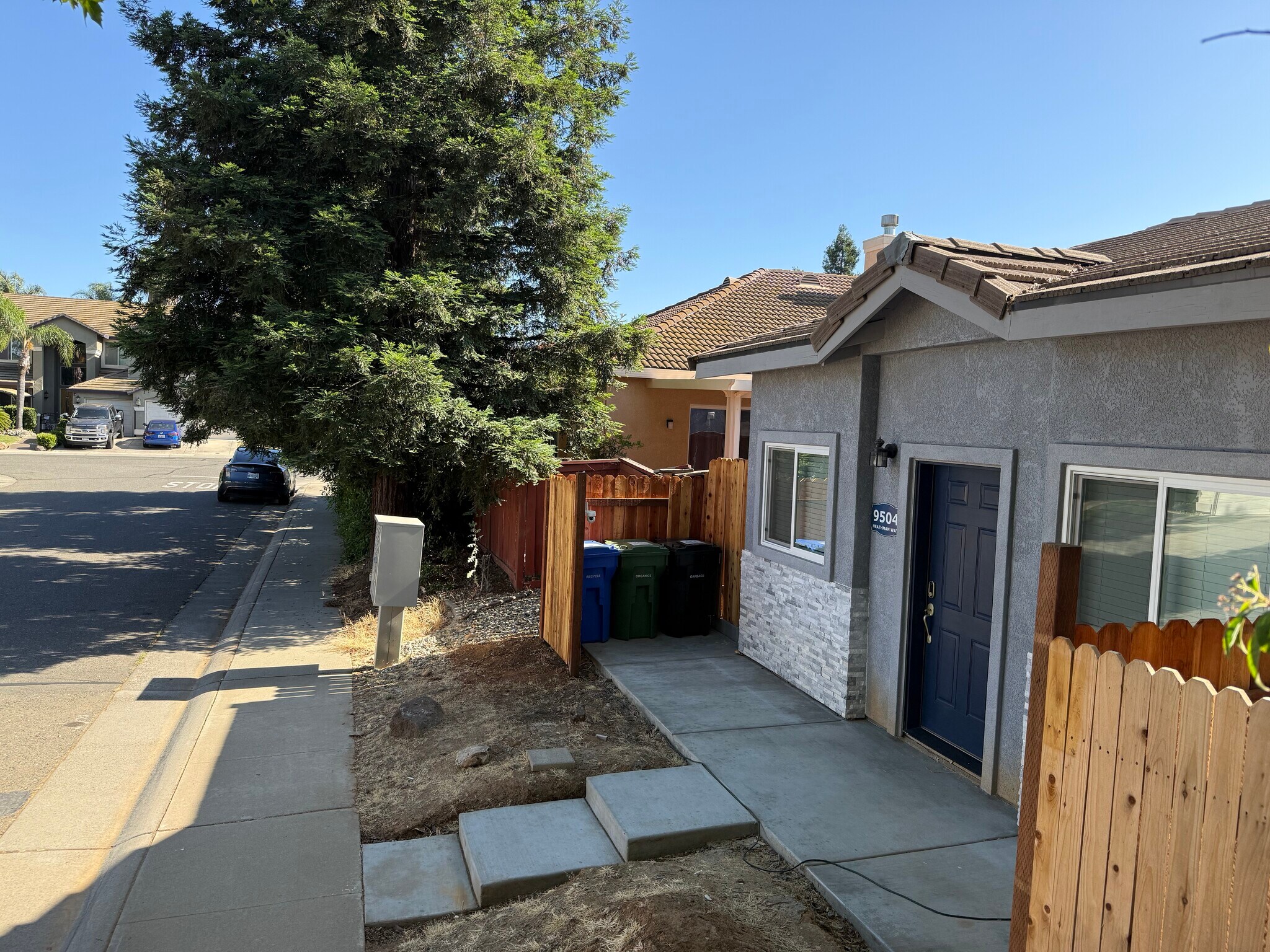 Building Photo - 9504 Heathman Way