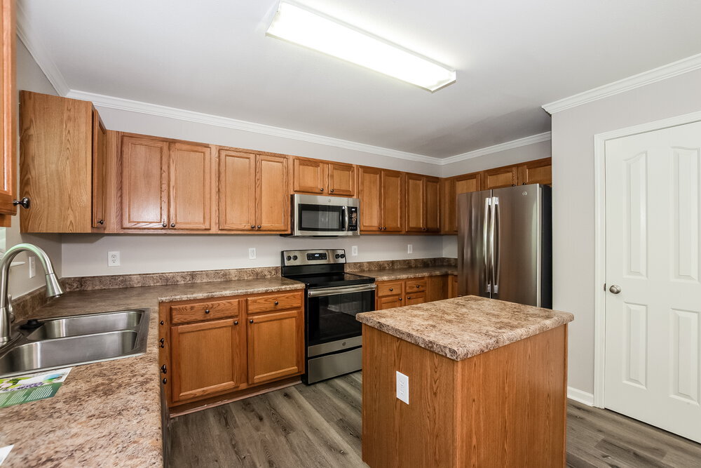 Building Photo - 1413 Jordans Pond Ln