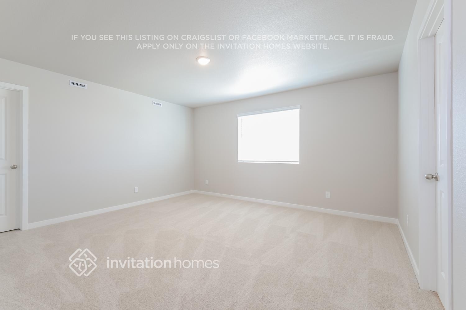 Building Photo - 7338 Green River Ave