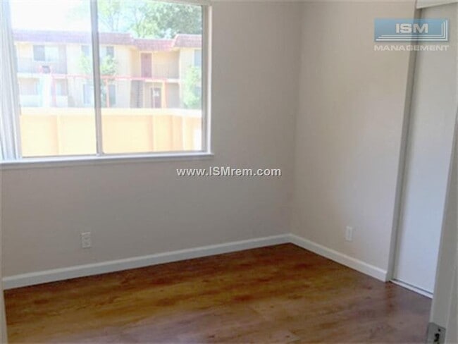 Building Photo - Delta Village Apartments