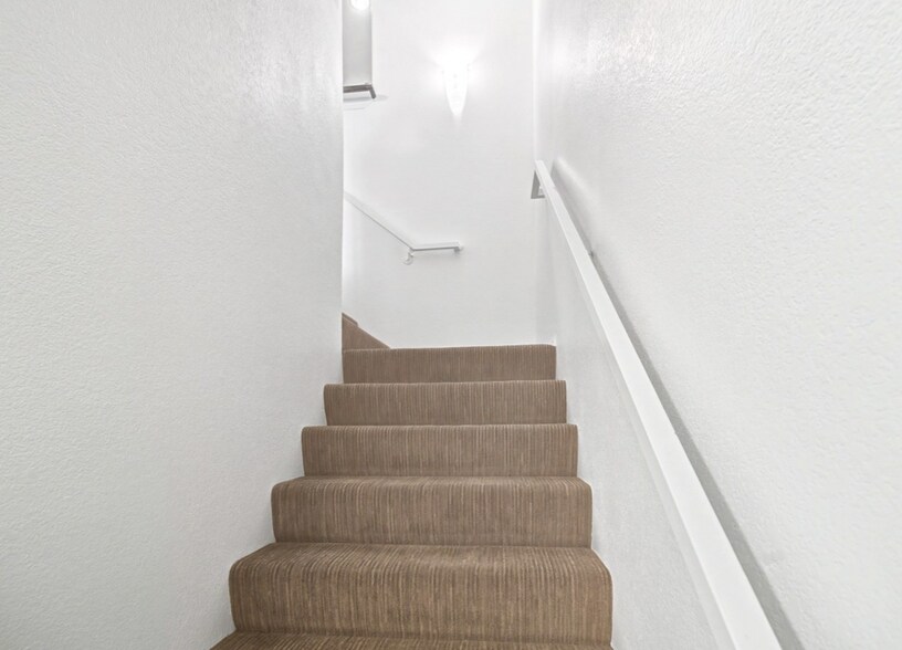 Building Photo - 5200 Premiere Hills Cir