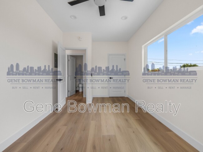 Building Photo - 1137 East 5th Street