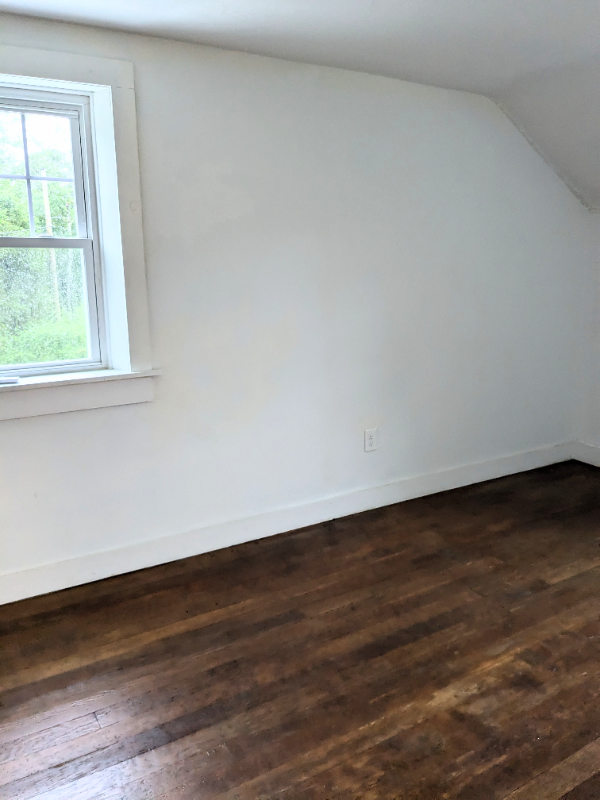 Building Photo - 807 Callicoon Rd