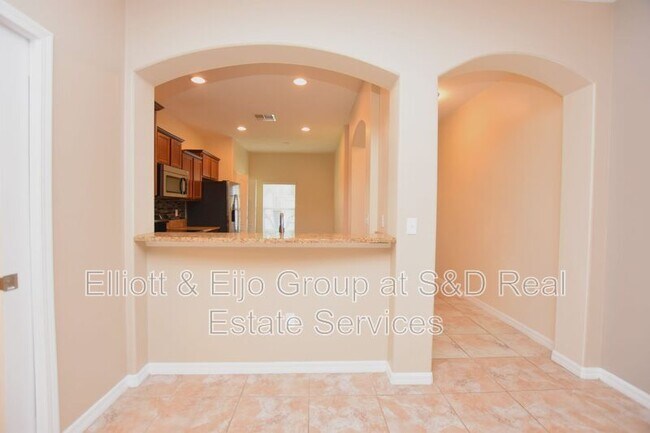 Building Photo - 4052 Mountain Chestnut Way