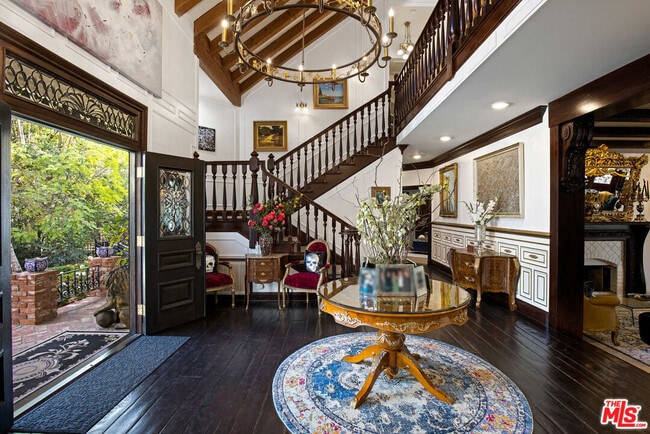 Building Photo - 11247 Briarcliff Ln