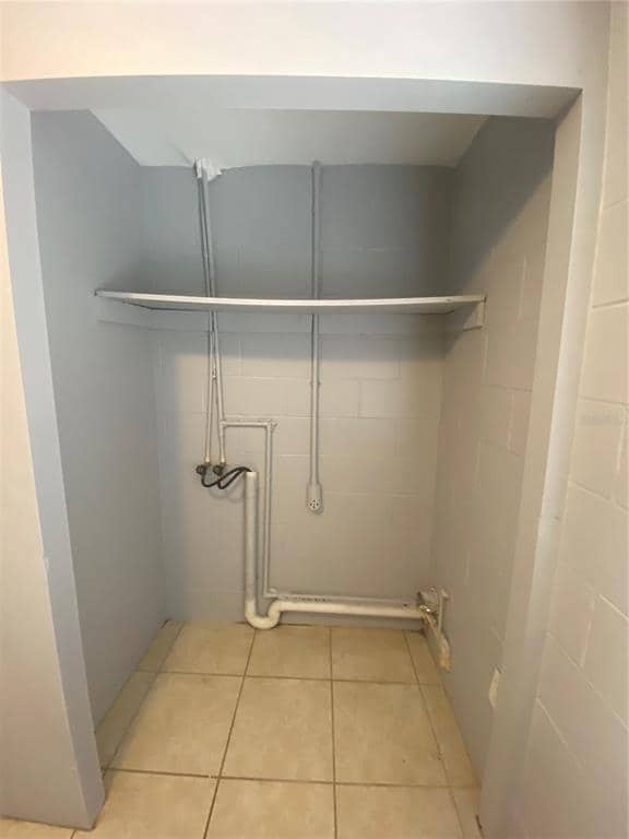 Building Photo - 1119 McNamee St