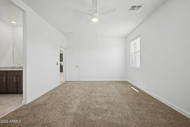 Building Photo - 5457 E Cinder Ln