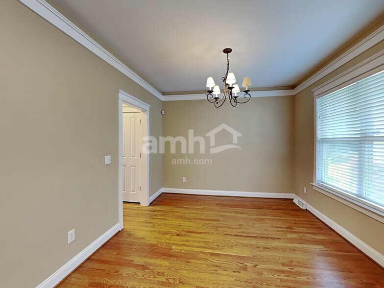 Building Photo - 3107 Parker Green Trl