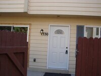 Building Photo - 1330 Firefly Cir