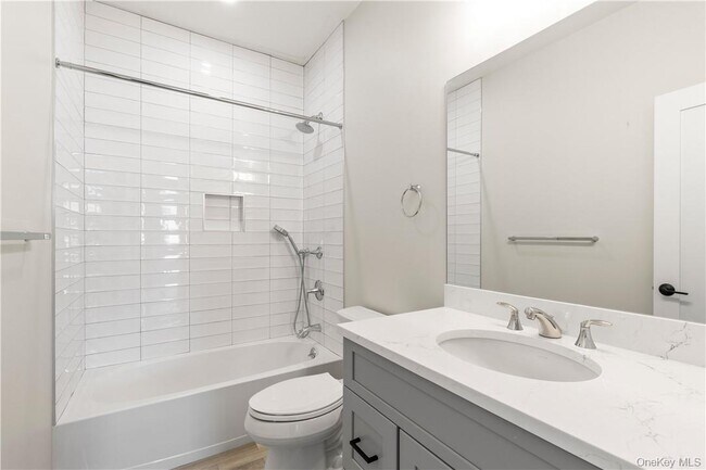 Building Photo - 35 Summit Ave