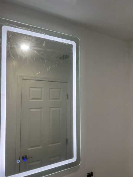 Building Photo - 4011 N 38th St