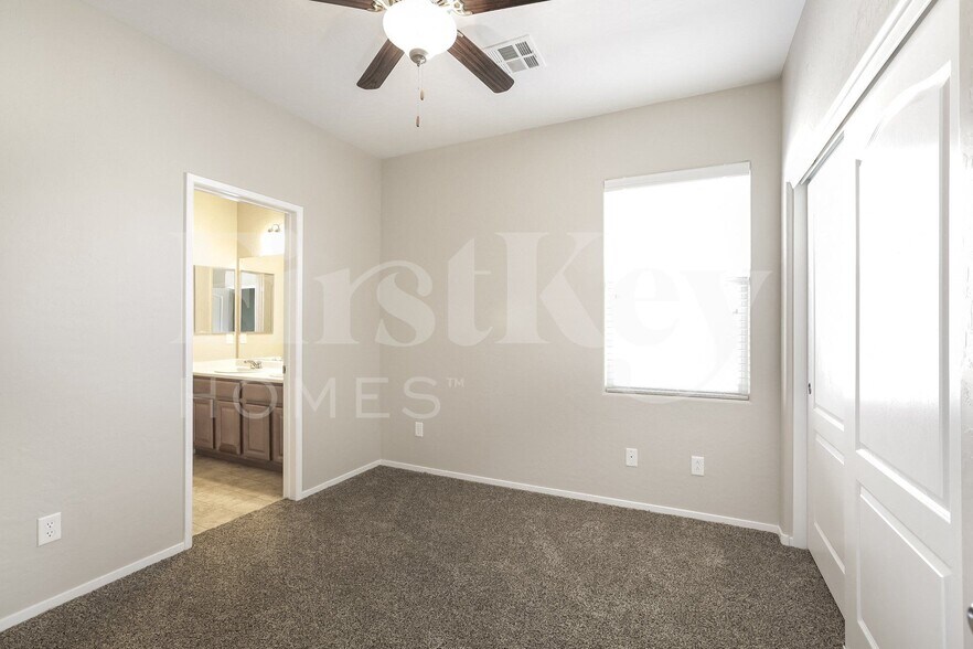 Building Photo - 8189 Cape Ito Ct