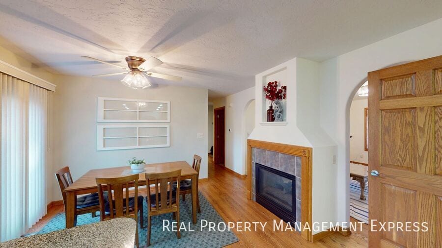 Building Photo - Beautiful 4-Bedroom, 4-Bath Home