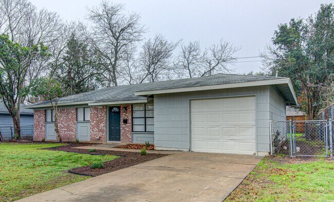 Building Photo - Windsor Park 3/2 unit TOTAL REMODEL!