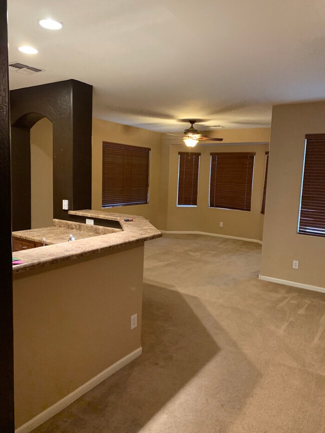 Building Photo - Very Nice 3 bedroom 2 bath home with a guest house