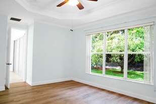 Building Photo - 307 Mulberry Grove Rd