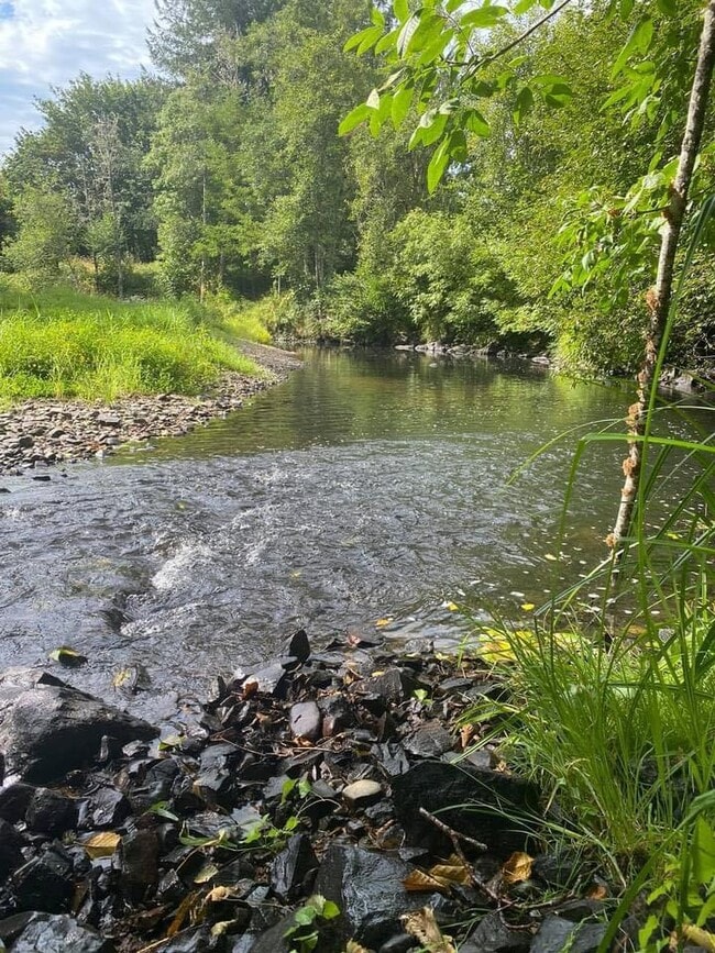 Building Photo - 57740 Timber Rd