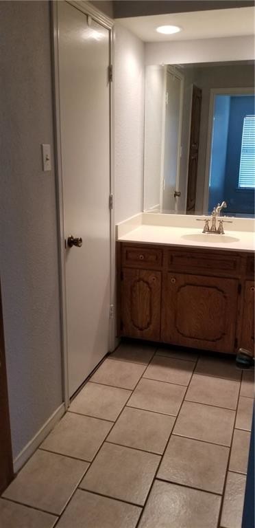 Building Photo - 317 S Denton Ave