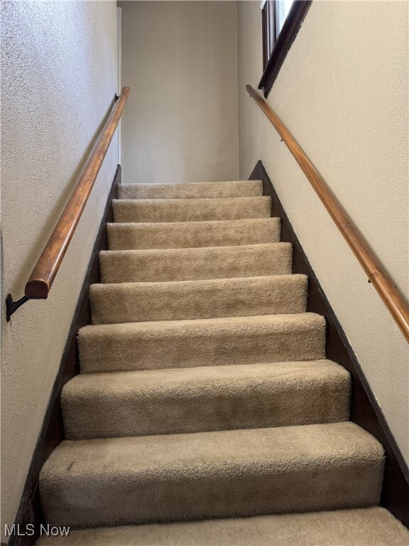 Building Photo - 100 Victor Ave