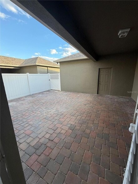 Building Photo - 12850 Strode Ln