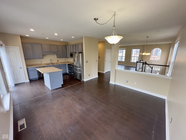 Building Photo - 9094 Demarest Dr
