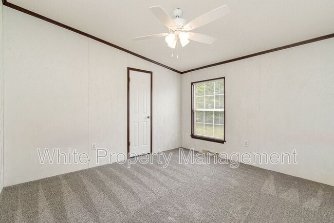 Building Photo - 88 Walnut Ave