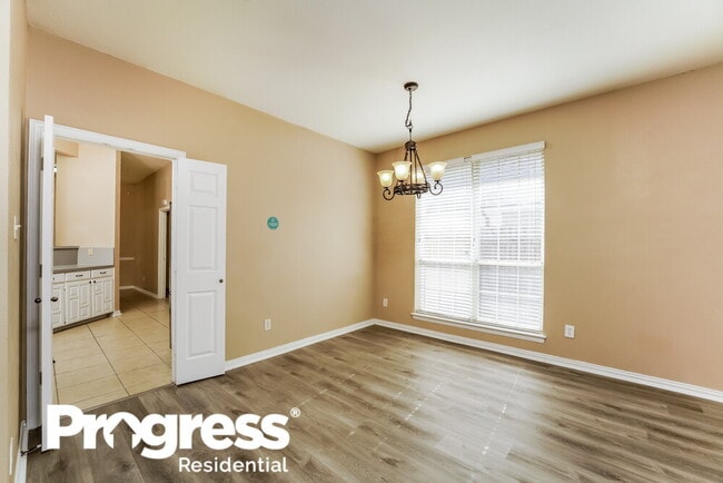 Building Photo - 7921 Wayne Way