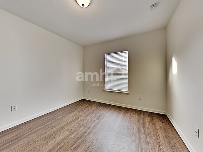 Building Photo - 1224 Nochaway Dr