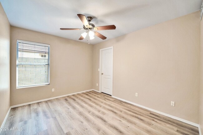 Building Photo - 6434 W Kristal Way