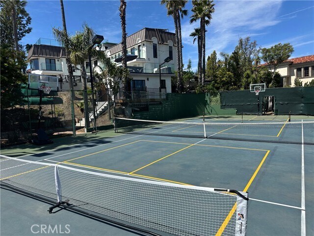 Building Photo - 7930 Vulcan Dr