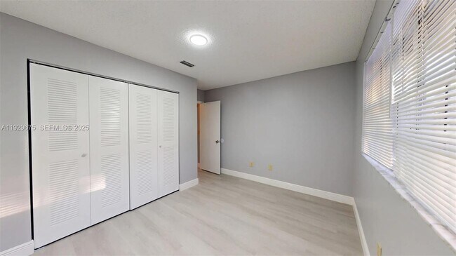 Building Photo - 5100 SW 121st Ave