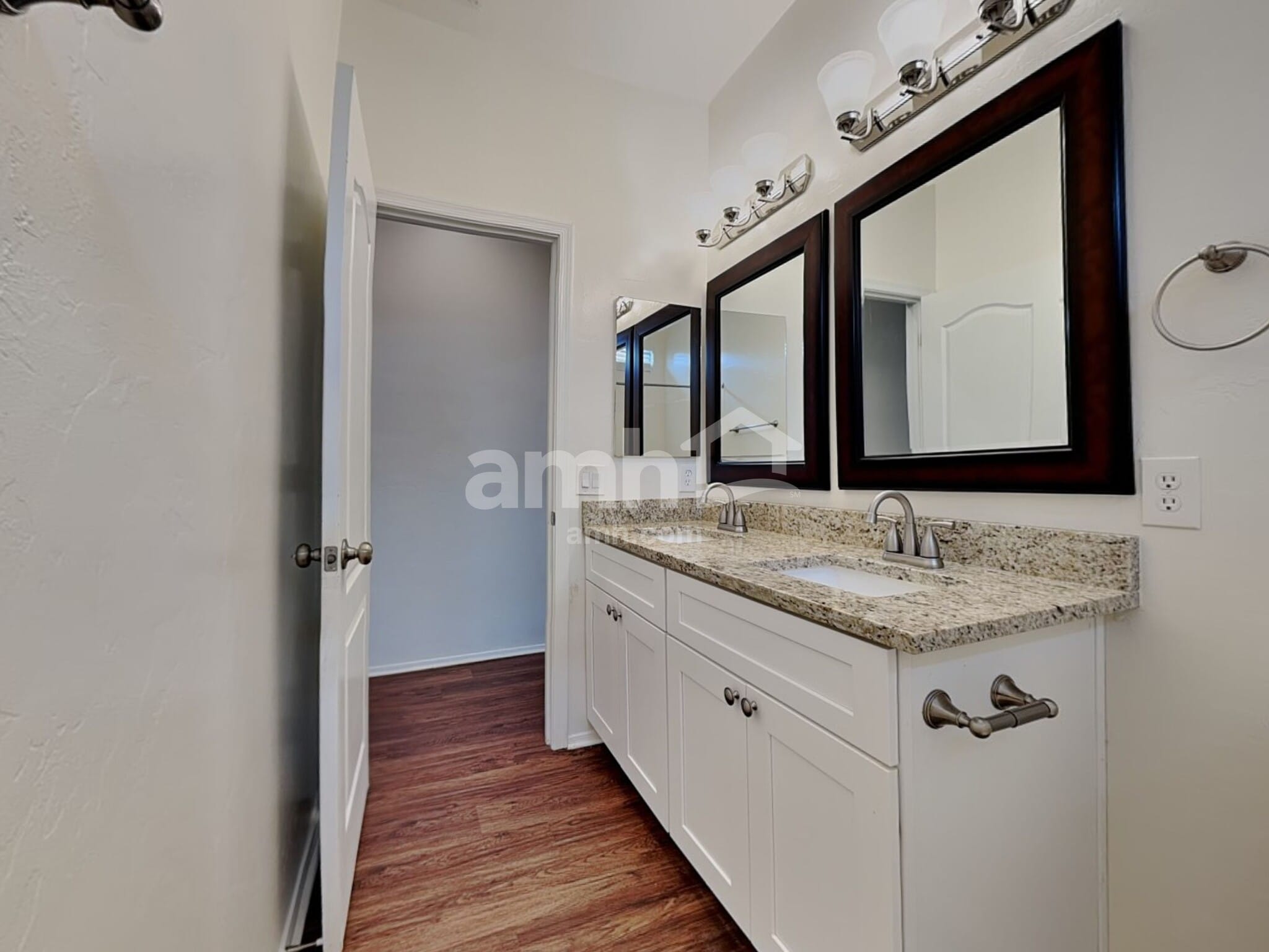 Building Photo - 12659 N Maize Dr