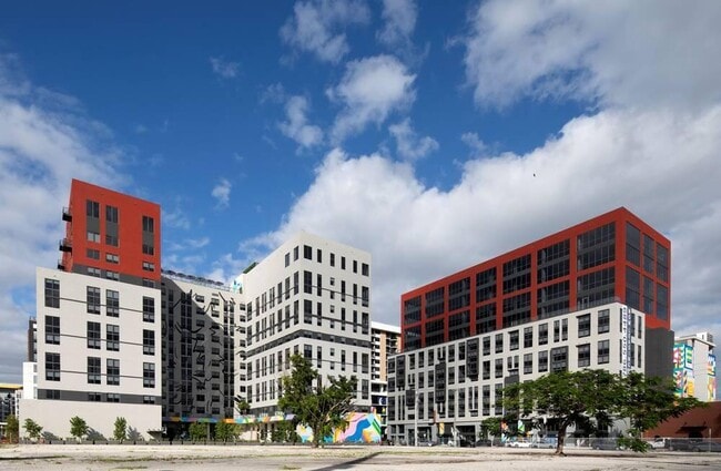 Building Photo - 2160 N Miami Ave