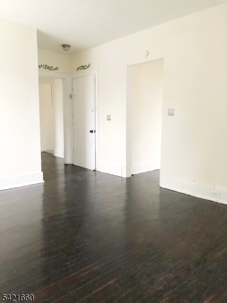 Building Photo - 227 E 3rd Ave