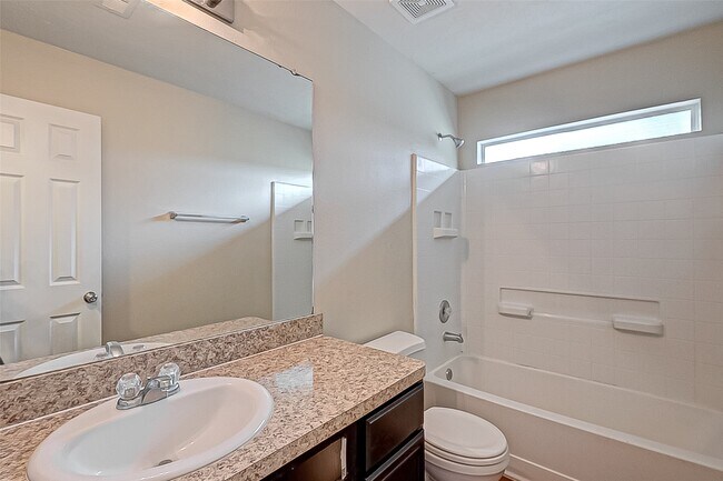 Building Photo - 838 Darbydale Crossing Ln