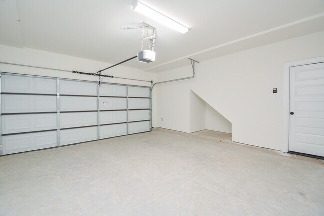 Building Photo - 16559 Oasis Glade Dr