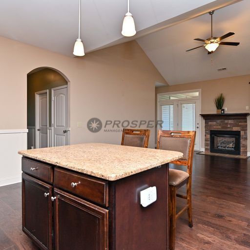 Building Photo - 709 Ravel Ct