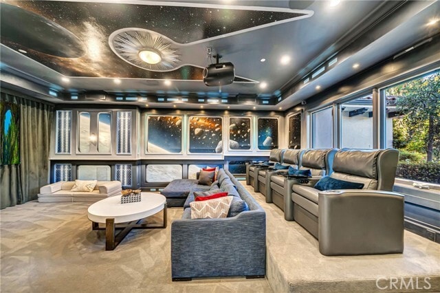 Building Photo - 2037 Delphine Ln