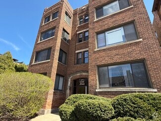 Building Photo - 2564 Lake