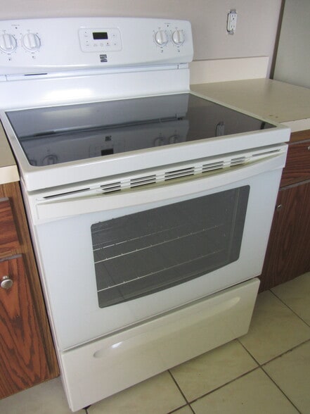 Building Photo - 408 Morgan Cir S