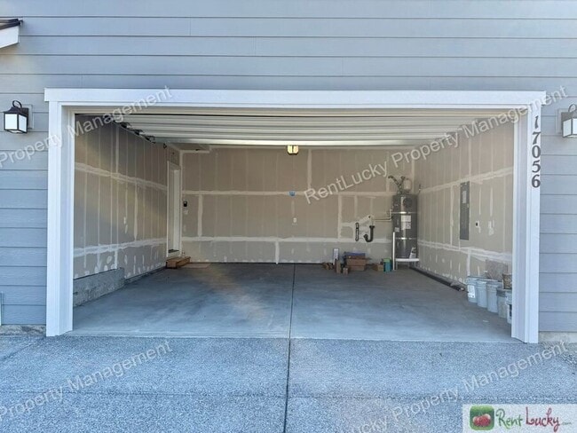 Building Photo - 17056 127th St E