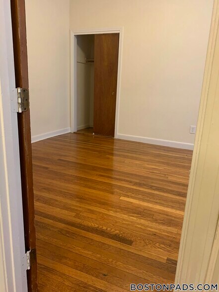 Building Photo - 60 Brighton Ave