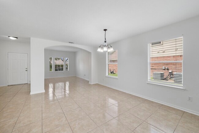 Building Photo - 8514 Windy Thicket Ln