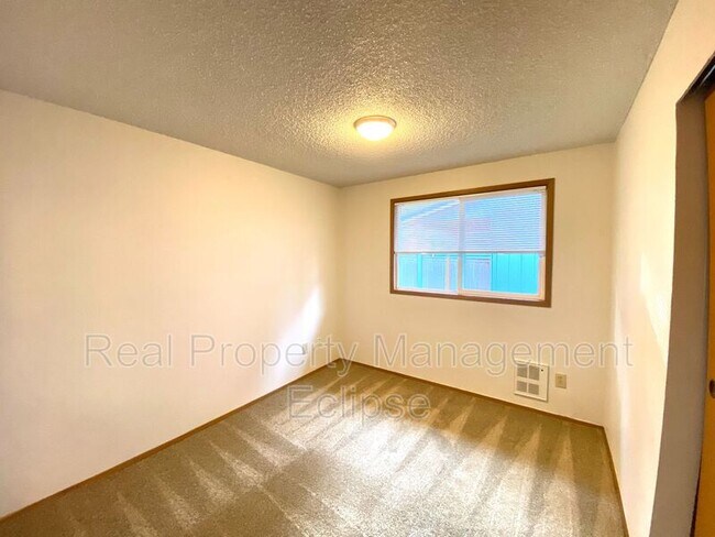Building Photo - 4118 Jewell Rd