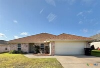 Building Photo - 4504 Aspen Dr