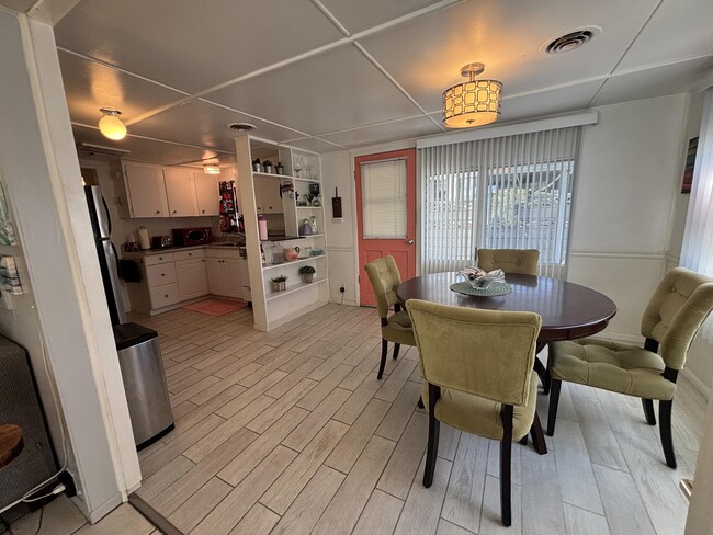 Building Photo - 70260 Bing Crosby Dr