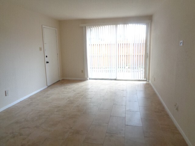 Building Photo - 4633 Wild Indigo St